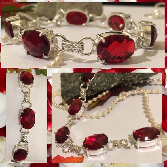 Radiant Garnet Gemstone Handmade Toggle Bracelet - Picture 3 of 6